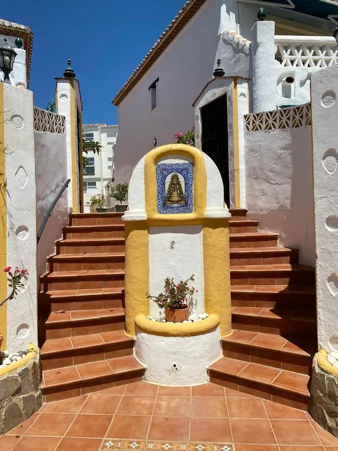 Hébergement de vacances Renovated Townhouse - Sea View - Walk To Beach Sitio de Calahonda